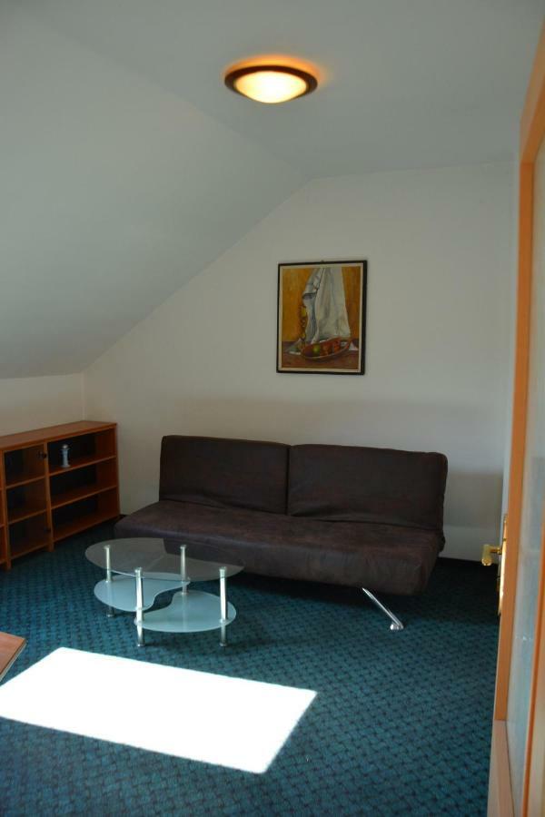 Hotel Nerudova Six à Košice Extérieur photo